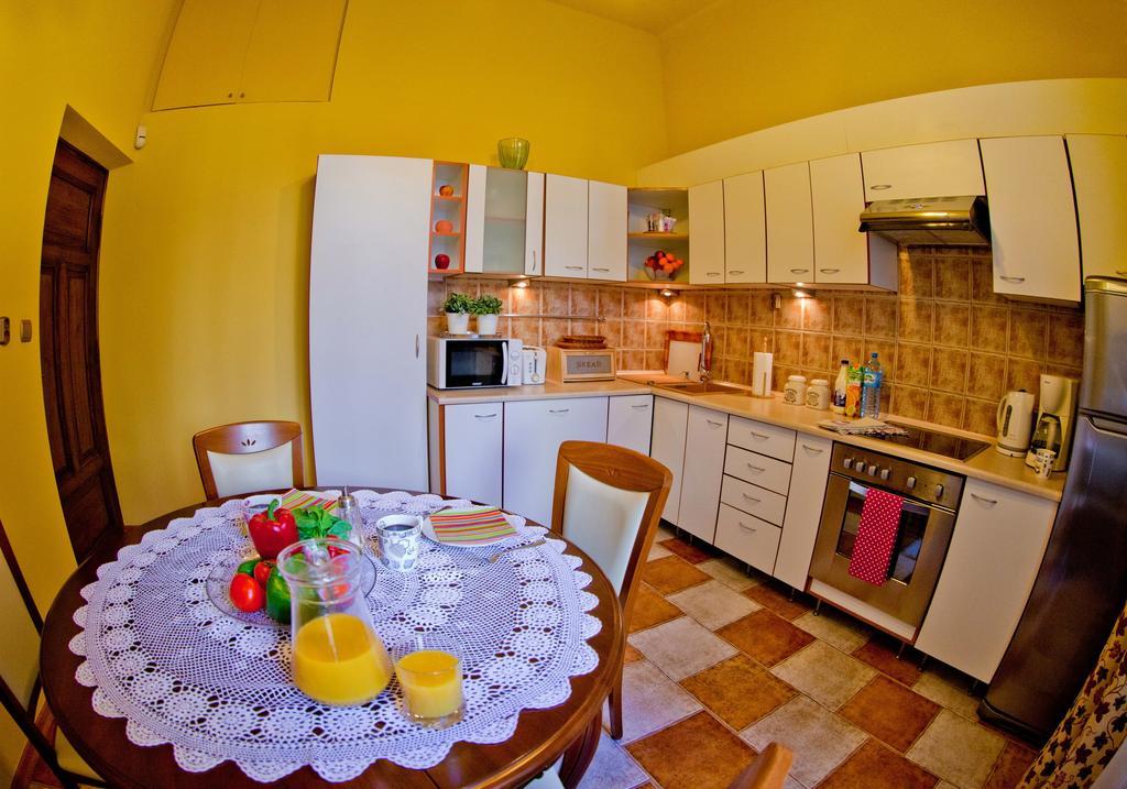 Best Location To Explore Krakow Spacious 105M2 Room photo